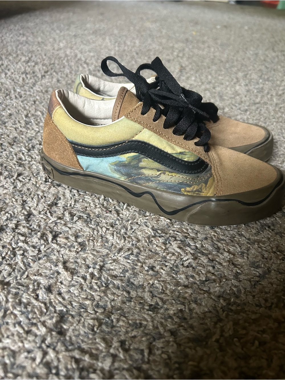 Vans x Momo Salvador Dali Edition - Size 3.5